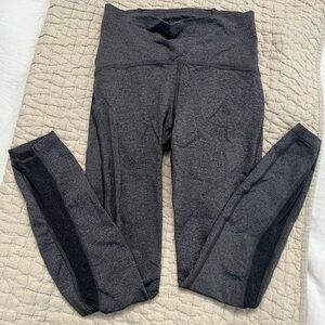 LULU LEMON grey leggings - size 4
